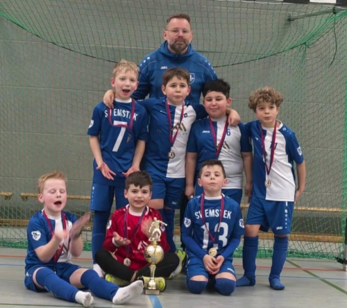 F4: 1. Platz Turnier in Oldenburg