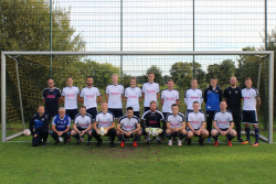 Übergabe Trainingshirt Georg Büssing / Sponsor „Büssing Wohnkonzepte“ Emstek