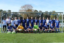 Übergabe neuer Trikotsatz „Sponsor Cross Emstek“